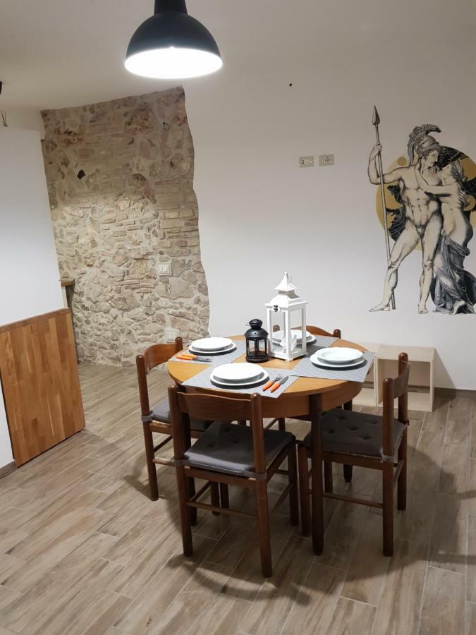 Villa La Dimora Di Ares Formia Exterior foto